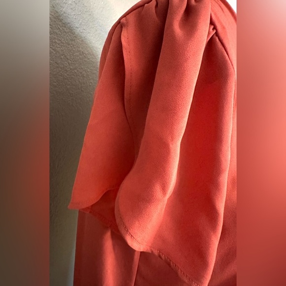 LOFT Women's Medium Coral/Orange Short Sleeve V-Neck Blouse Buttoned Relaxed - Picture 4 of 8